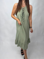 Lade das Bild in den Galerie-Viewer, Musselin Midi Kleid Mia Salbei
