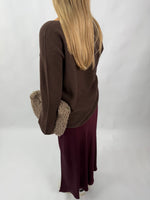 Lade das Bild in den Galerie-Viewer, Strickpullover Val Chocolate
