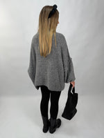 Lade das Bild in den Galerie-Viewer, Oversize Pullover Val Grau
