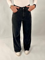 Lade das Bild in den Galerie-Viewer, Wide Leg Jeans Ada
