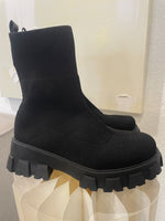 Lade das Bild in den Galerie-Viewer, Plateau Sock Boot Lia Schwarz
