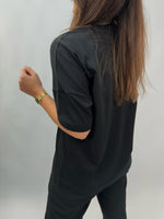 Lade das Bild in den Galerie-Viewer, BQ Shirt All Black | Fair Fashion | Unisex
