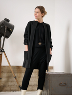 Lade das Bild in den Galerie-Viewer, Henriette Steffensen Cardigan 7104 Soft Black
