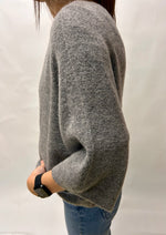 Lade das Bild in den Galerie-Viewer, Leichter Strickpullover Grau
