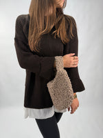 Lade das Bild in den Galerie-Viewer, Pullover Val Chocolate
