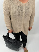 Lade das Bild in den Galerie-Viewer, Lochstrick Pullover Nia
