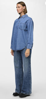 Lade das Bild in den Galerie-Viewer, Pieces Jeanshemd PCMAISIE
