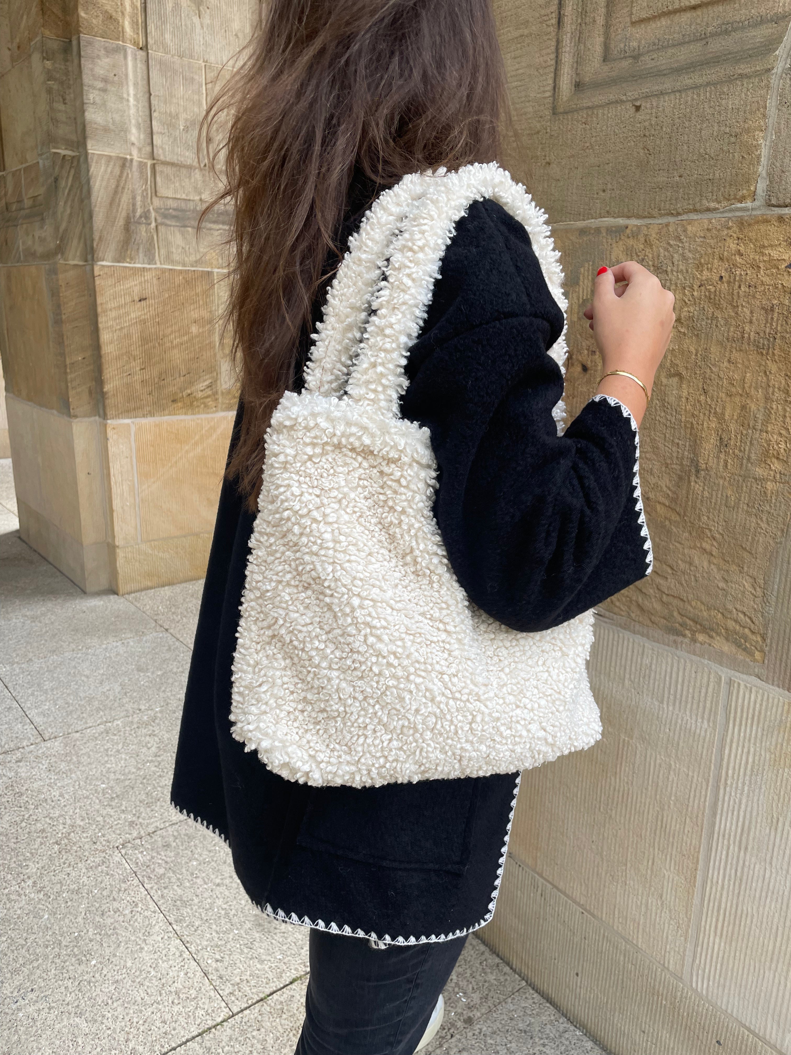 Teddy Bag Ada Medium Off White