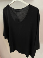 Lade das Bild in den Galerie-Viewer, Feinstrick Pullover Malu Schwarz
