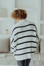 Lade das Bild in den Galerie-Viewer, Pullover Stripe Weiß Frey
