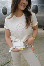 Lade das Bild in den Galerie-Viewer, Shirt Good Day Beige | Biobaumwolle | BQU 1805 | Fair Fashion
