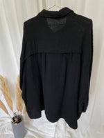 Lade das Bild in den Galerie-Viewer, Musselin Oversize Bluse Schwarz
